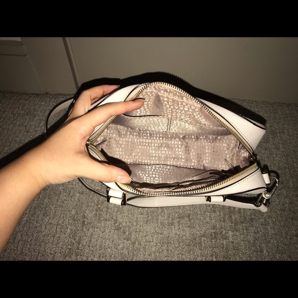 Kate Spade Purse - Picture 3 of 3